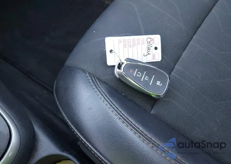 2019 Chevrolet Trax Lt z USA, uszkodzony, nr VIN 3GNCJPSB1KL157146